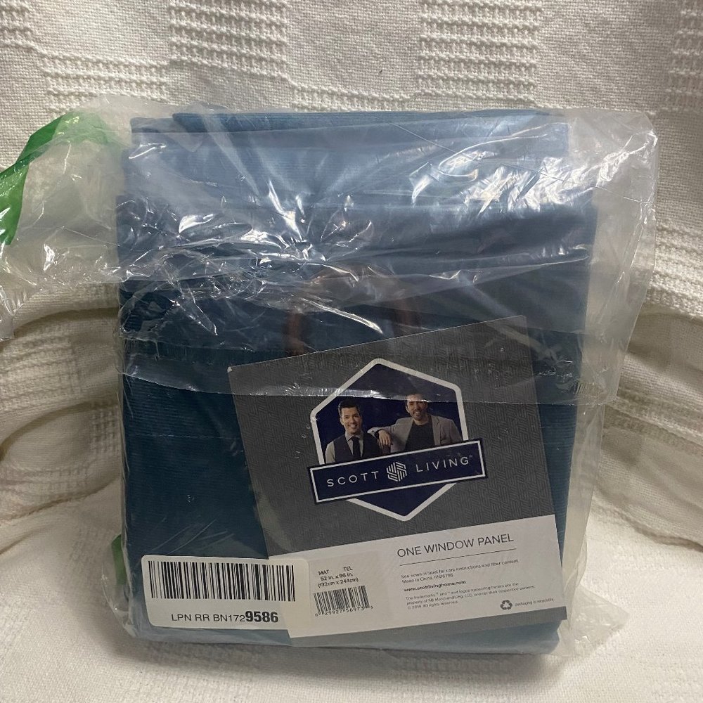 Scott Living Max Blackout Grommet Curtain Panel 52'' W x 96'' L
